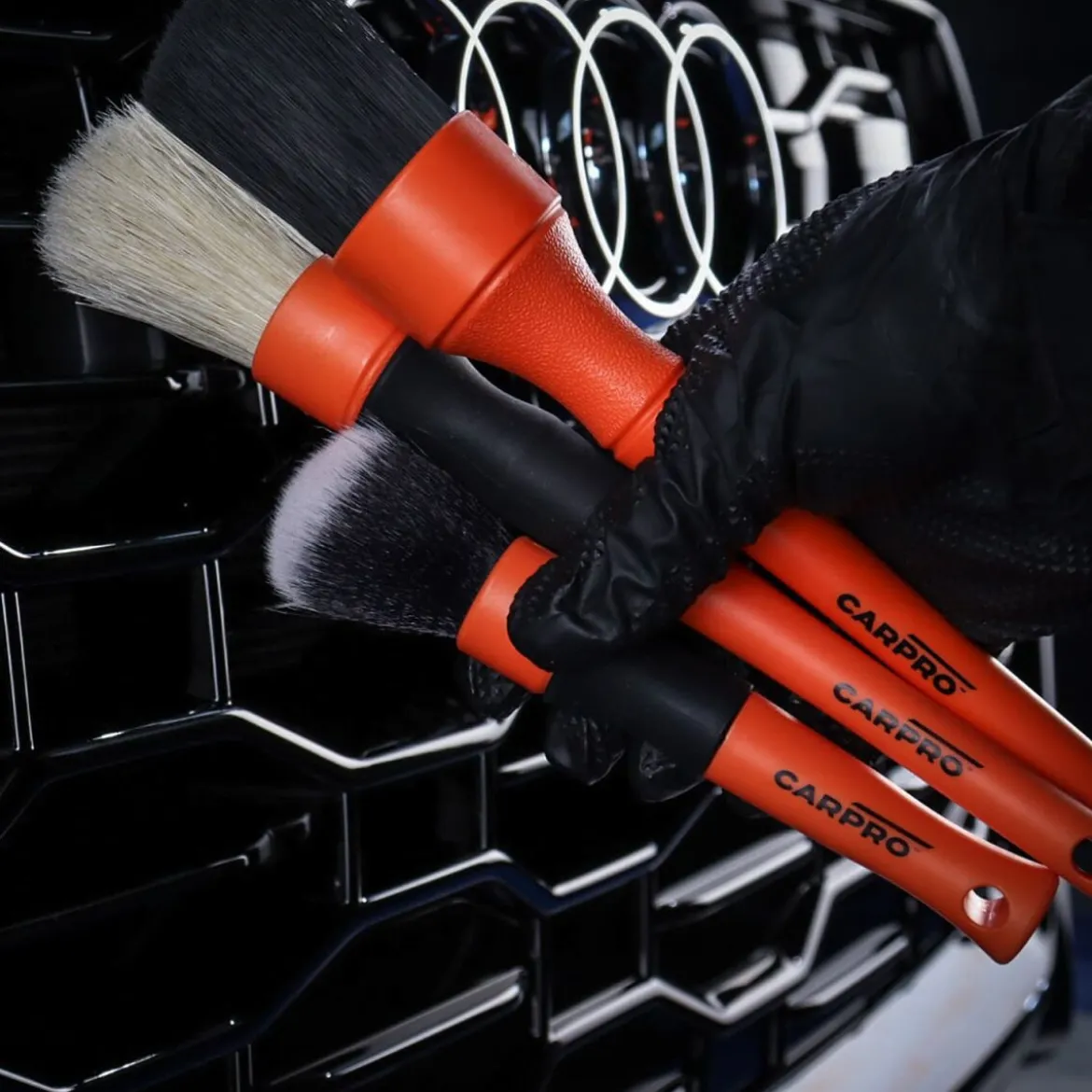 CarPro XL Detailing Brush