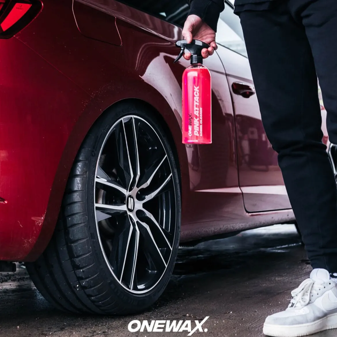 ONEWAX Pink Attack Felgenreiniger mit Wirkindikator 1L
