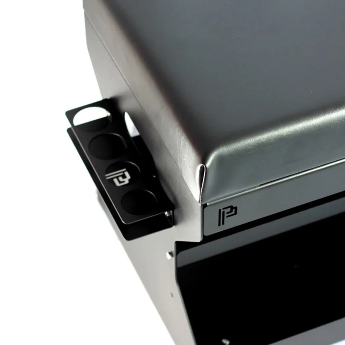 Poka Premium Detailing Sitzhocker